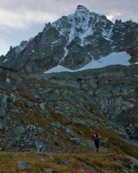 Dostop do S stene Aig. du Midija, foto Matevž Kastrin